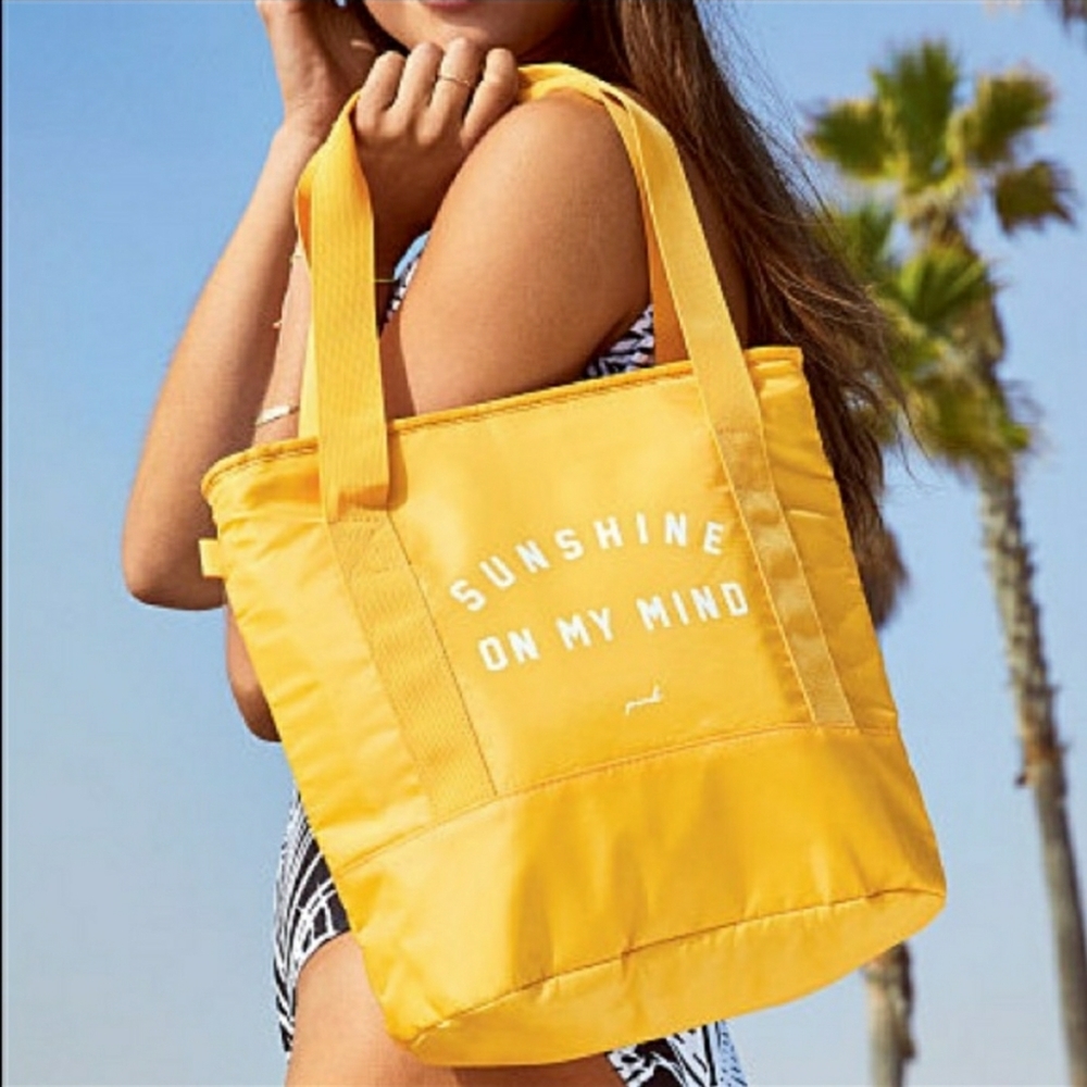 VS Pink Sunshine On My Mind Cooler Bag